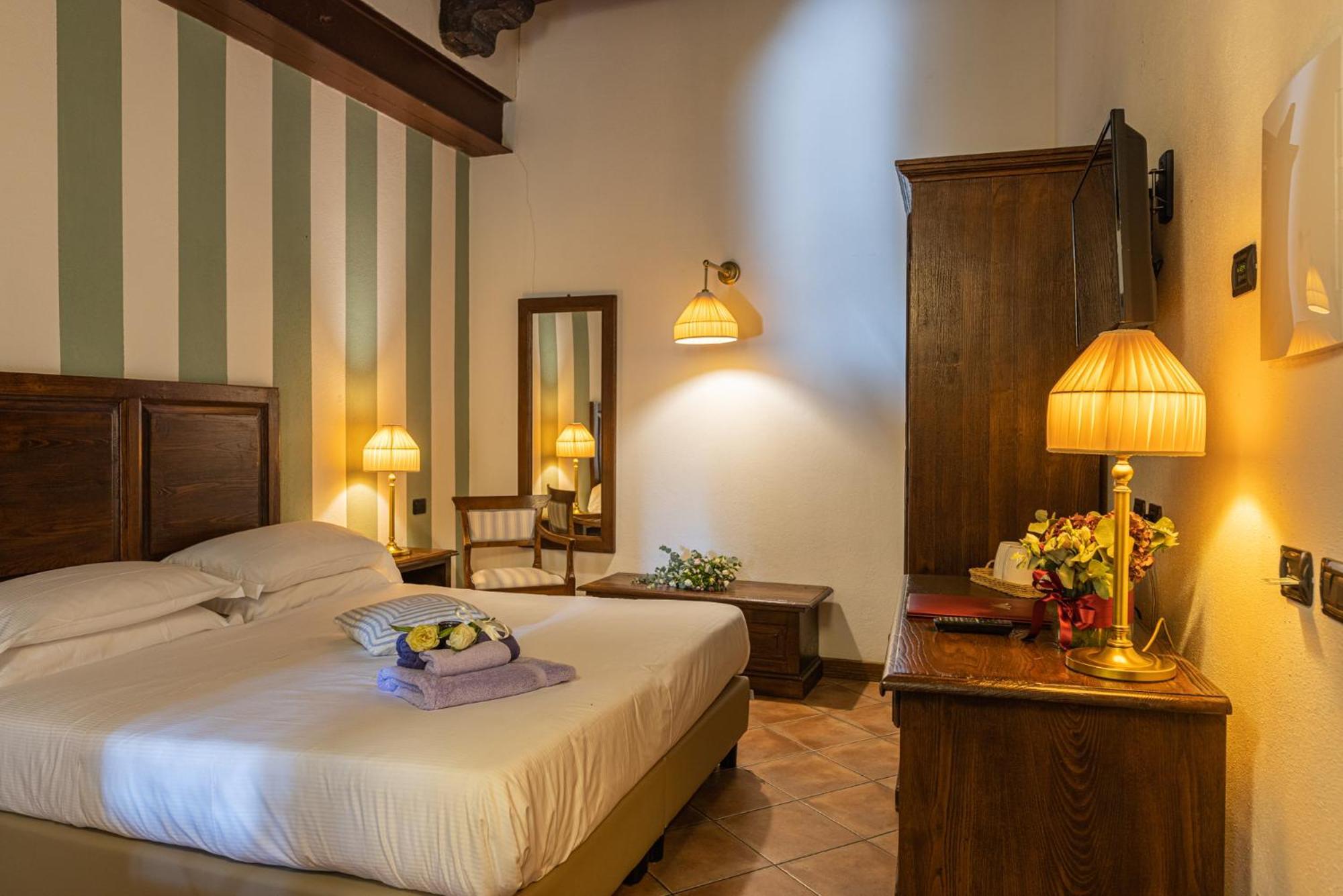 Al Castello Resort Силлавенго Экстерьер фото