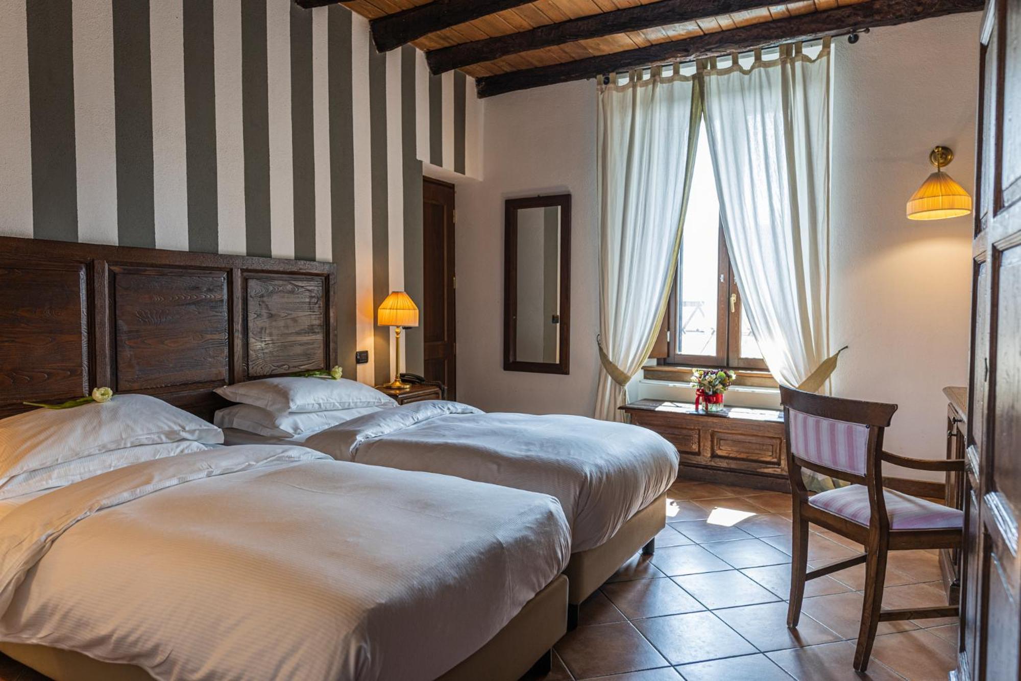 Al Castello Resort Силлавенго Экстерьер фото